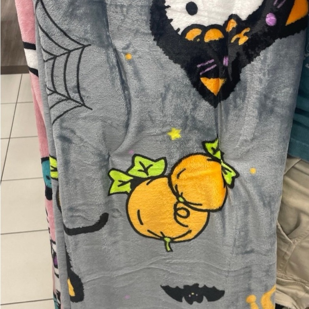 Hello kitty Halloween blanket